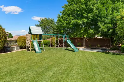 2737 E 3710 S, Saint George, UT 84790 - Photo 11