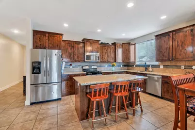 265 E Salem Park Cir, Salem, UT 84653 - Photo 9
