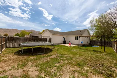 2047 E Weeping Willow Way N, Eagle Mountain, UT 84005 - Photo 21