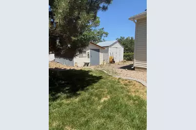 90 W Cherry St W, Grantsville, UT 84029 - Photo 21