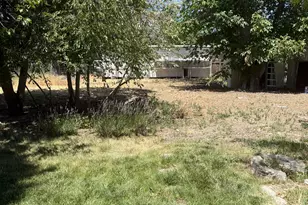 90 W Cherry St W, Grantsville, UT 84029 - Photo 25