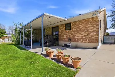 2840 W Country Classic Dr S, Bluffdale, UT 84065 - Photo 9