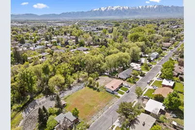 472 E 300 S, Logan, UT 84321 - Photo 5