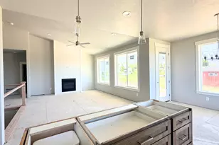 936 E 410 N, Hyde Park, UT 84318 - Photo 7