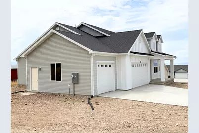 936 E 410 N #183, Hyde Park, UT 84318 - Photo 3