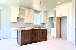 936 E 410 N, Hyde Park, UT 84318 - Photo 1