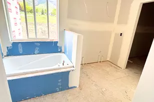 936 E 410 N, Hyde Park, UT 84318 - Photo 11