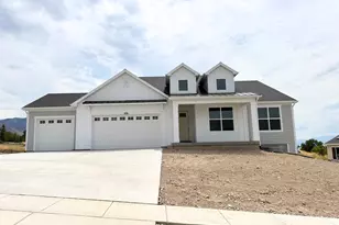 936 E 410 N, Hyde Park, UT 84318 - Photo 1