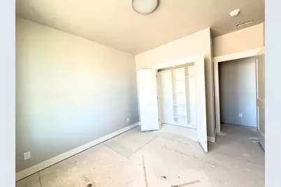 936 E 410 N #183, Hyde Park, UT 84318 - Photo 17