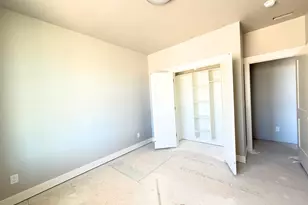 936 E 410 N, Hyde Park, UT 84318 - Photo 17