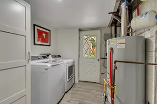 785 E Lafayette St, Sandy, UT 84094 - Photo 37