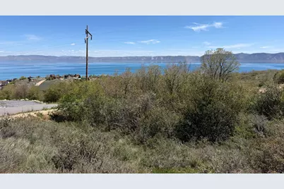 1317 N Trapper Loop #T22, Garden City, UT 84028 - Photo 5
