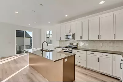 6735 S Quarter Dr #249, West Jordan, UT 84081 - Photo 9
