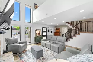 4833 S Arbor Cir E, Holladay, UT 84117 - Photo 3