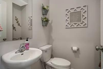 537 W Flora Dr, Saratoga Springs, UT 84045 - Photo 21