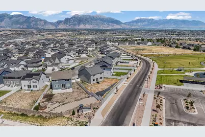 537 W Flora Dr, Saratoga Springs, UT 84045 - Photo 33