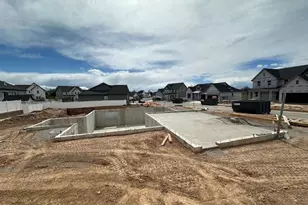 1224 E Amarylis Way, Layton, UT 84040 - Photo 11