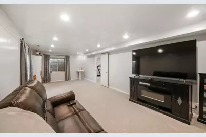357 S 320 W, Lindon, UT 84042 - Photo 23