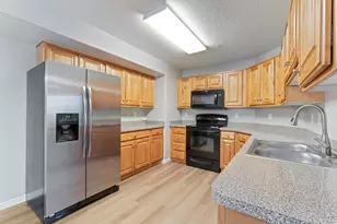 8212 N Cedar Springs Rd, Eagle Mountain, UT 84005 - Photo 7
