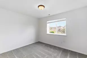 8212 N Cedar Springs Rd, Eagle Mountain, UT 84005 - Photo 15