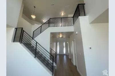 6709 S Skyloop Dr W #17, West Jordan, UT 84081 - Photo 7