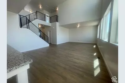 6709 S Skyloop Dr W #17, West Jordan, UT 84081 - Photo 9