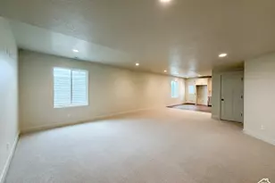 8521 S Maple Water Dr W, West Jordan, UT 84081 - Photo 17