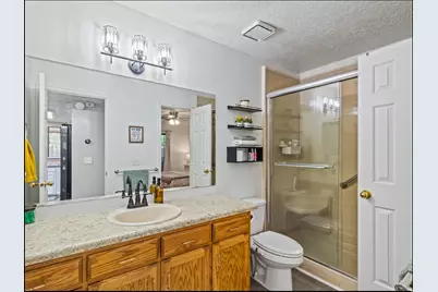 1166 N 700 W, Centerville, UT 84014 - Photo 13
