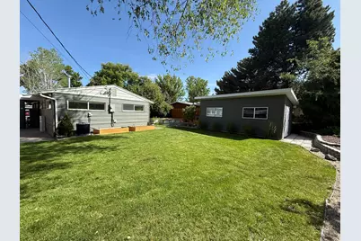 1916 E La Cresta Dr, Cottonwood Heights, UT 84121 - Photo 3