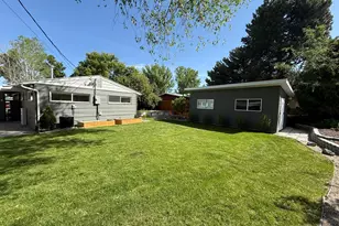 1916 E La Cresta Dr, Cottonwood Heights, UT 84121 - Photo 3