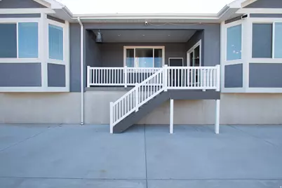 1372 S Homestead Ln, Syracuse, UT 84075 - Photo 23