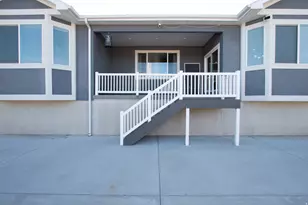 1372 S Homestead Ln, Syracuse, UT 84075 - Photo 23