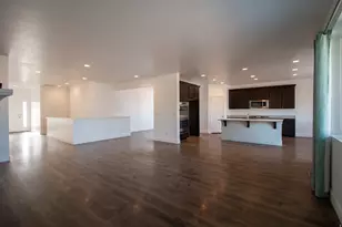 1372 S Homestead Ln, Syracuse, UT 84075 - Photo 3