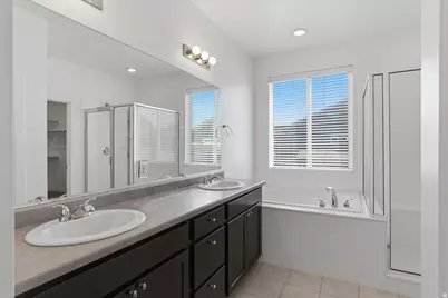 1372 S Homestead Ln, Syracuse, UT 84075 - Photo 13