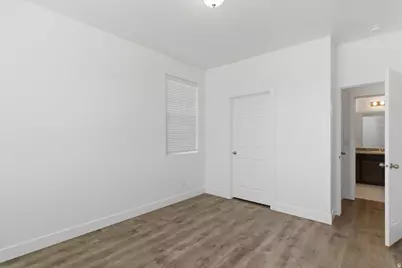 1372 S Homestead Ln, Syracuse, UT 84075 - Photo 19