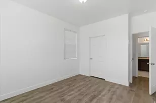 1372 S Homestead Ln, Syracuse, UT 84075 - Photo 19