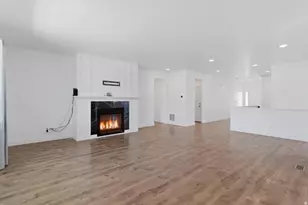 1372 S Homestead Ln, Syracuse, UT 84075 - Photo 5