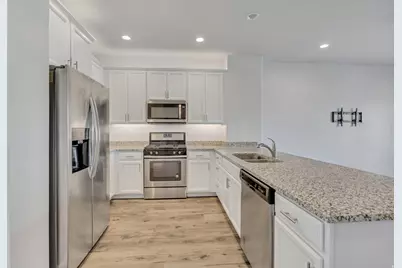 986 W Cyan Valley Way S, Bluffdale, UT 84065 - Photo 5