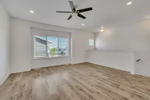 986 W Cyan Valley Way S, Bluffdale, UT 84065 - Photo 9