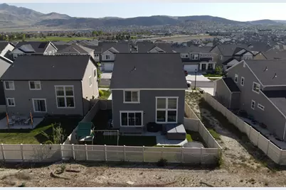 1604 W Quailhill Rd, Saratoga Springs, UT 84045 - Photo 43