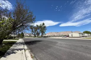 515 S 400 W, Ferron, UT 84523 - Photo 41
