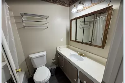 515 S 400 W, Ferron, UT 84523 - Photo 25