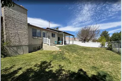 515 S 400 W, Ferron, UT 84523 - Photo 3