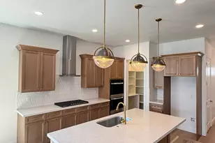 2177 W Fortune Ln, Mapleton, UT 84664 - Photo 3
