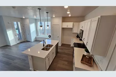 2860 S Kinsey Ct W, West Valley, UT 84128 - Photo 1