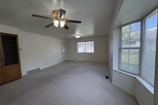 486 W 120 N, Orem, UT 84057 - Photo 7