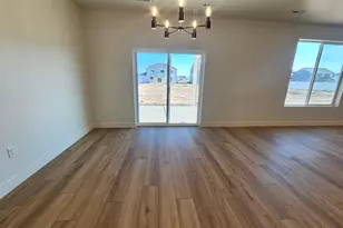 3763 W 1625 S, Taylor, UT 84401 - Photo 9