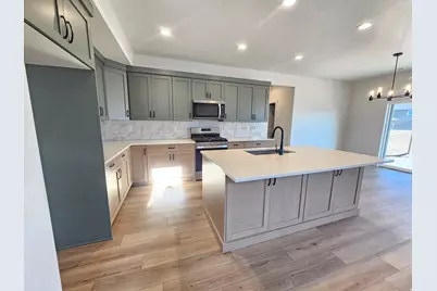 3763 W 1625 S #422, Taylor, UT 84401 - Photo 3
