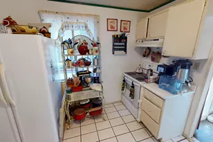 140 E Carson Ave S, East Carbon, UT 84520 - Photo 3