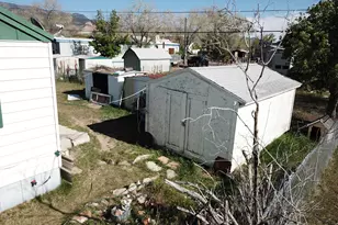 140 E Carson Ave S, East Carbon, UT 84520 - Photo 15
